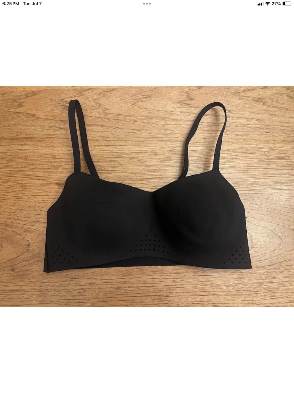 VICTORIA SPORT BRA
VSX Featherweight™ Light Balconette Sports Bra